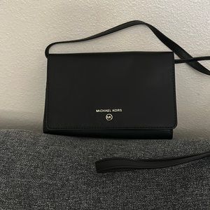 Jet Set Large Saffiano Leather Convertible Crossbody Bag 38f1ct9c7l